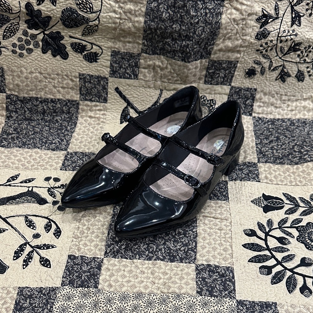 Clarks Black Patent Leather Mary Jane Flats